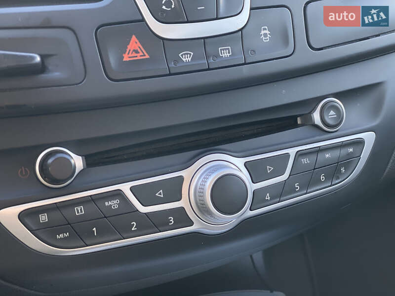 Ліфтбек Renault Laguna 2009 в Луцьку