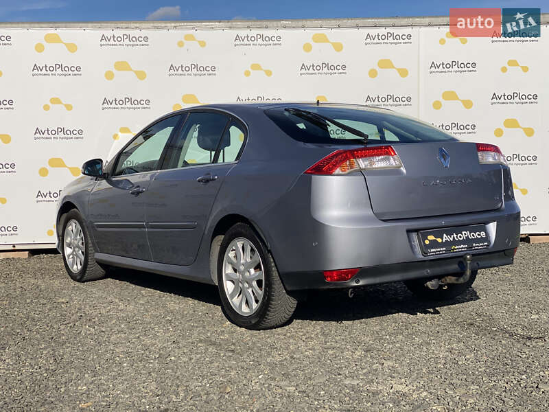 Ліфтбек Renault Laguna 2009 в Луцьку