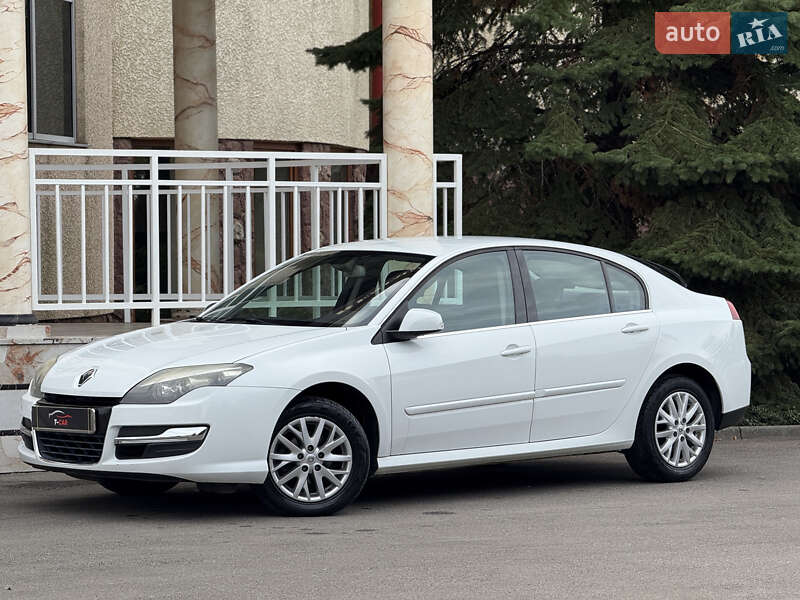 Ліфтбек Renault Laguna 2014 в Тернополі