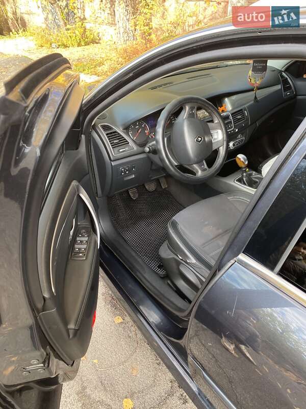 Универсал Renault Laguna 2011 в Киеве