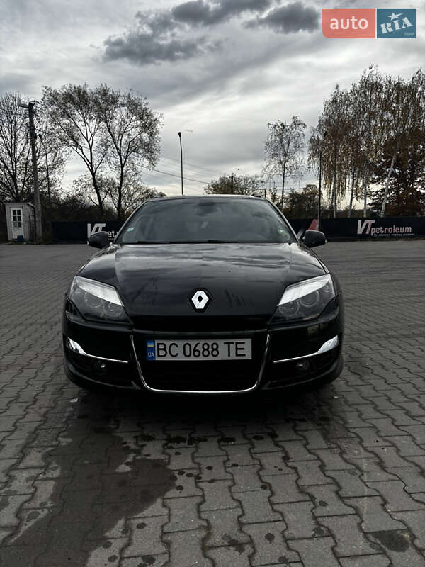 Универсал Renault Laguna 2011 в Калуше