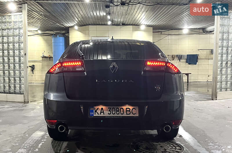 Ліфтбек Renault Laguna 2013 в Києві