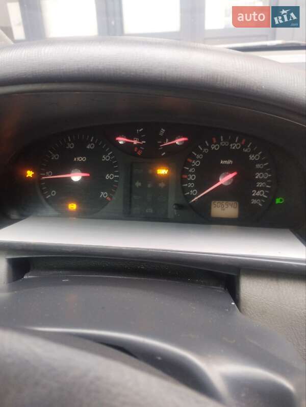 Универсал Renault Laguna 2003 в Коростышеве фото 3 Универсал Renault Laguna 2003 в Коростышеве