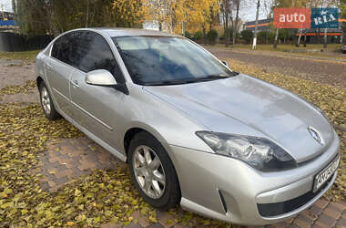 Лифтбек Renault Laguna 2010 в Киеве