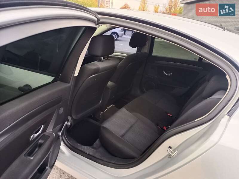 Лифтбек Renault Laguna 2008 в Харькове фото 11 Лифтбек Renault Laguna 2008 в Харькове