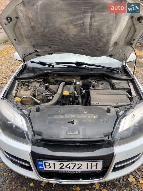 Универсал Renault Laguna 2011 в Полтаве фото 25 Универсал Renault Laguna 2011 в Полтаве