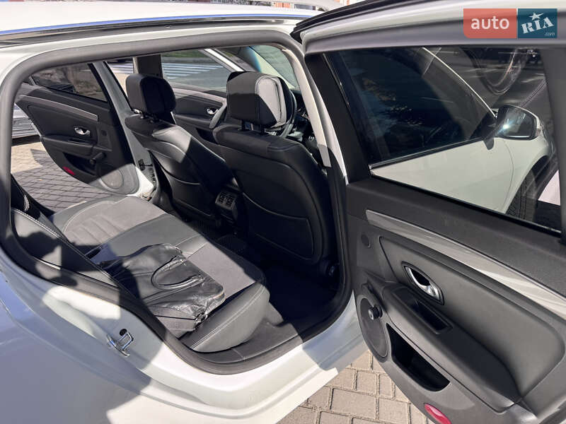 Универсал Renault Laguna 2011 в Ивано-Франковске