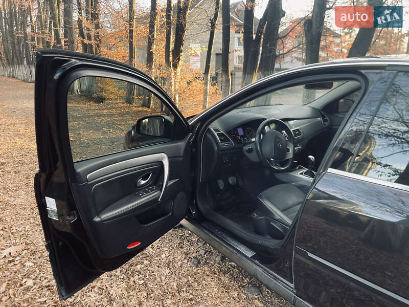 Лифтбек Renault Laguna 2011 в Коломые