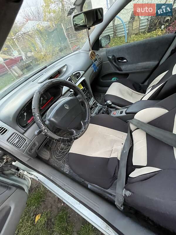 Лифтбек Renault Laguna 2001 в Переяславе