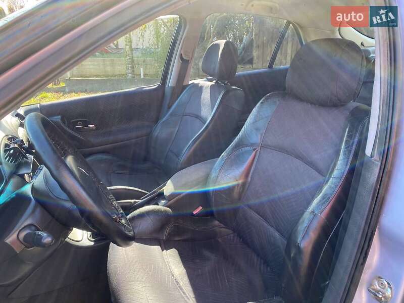 Лифтбек Renault Laguna 2001 в Коломые фото 18 Лифтбек Renault Laguna 2001 в Коломые