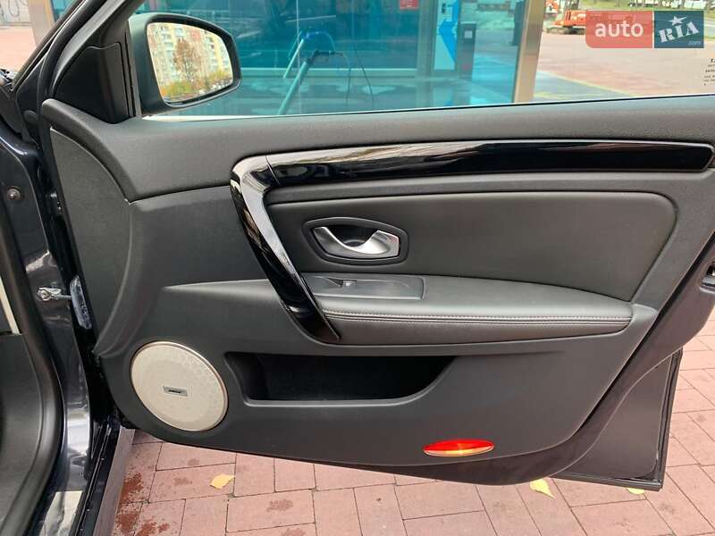 Лифтбек Renault Laguna 2014 в Ровно фото 2 Лифтбек Renault Laguna 2014 в Ровно