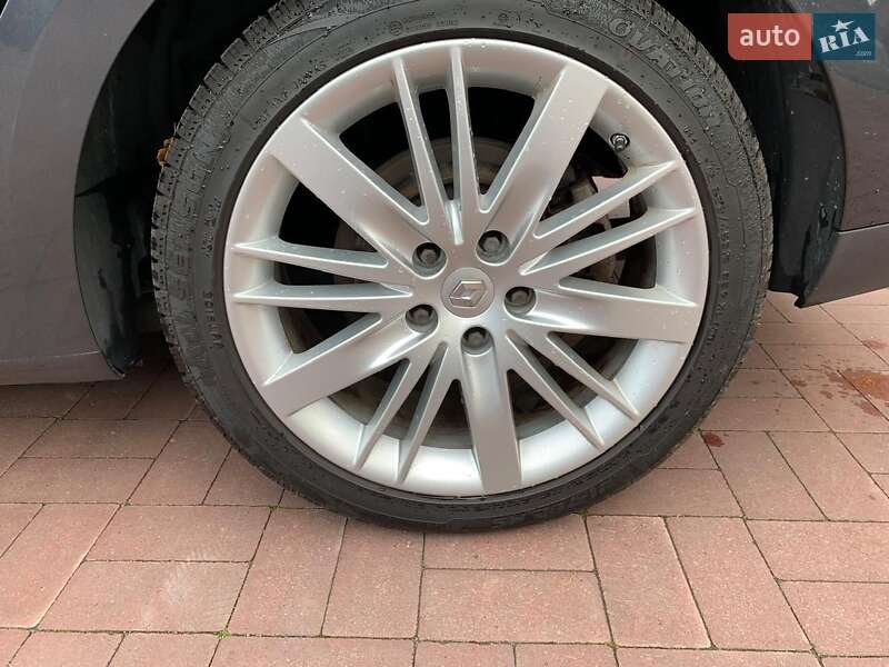 Лифтбек Renault Laguna 2014 в Ровно фото 50 Лифтбек Renault Laguna 2014 в Ровно