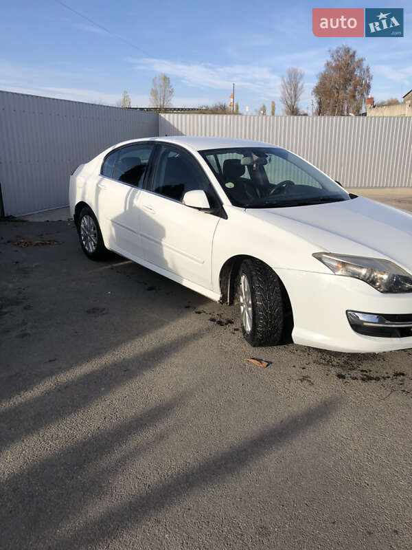 Ліфтбек Renault Laguna 2014 в Києві