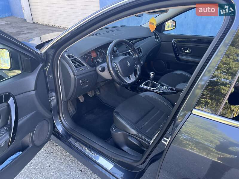 Универсал Renault Laguna 2012 в Ужгороде