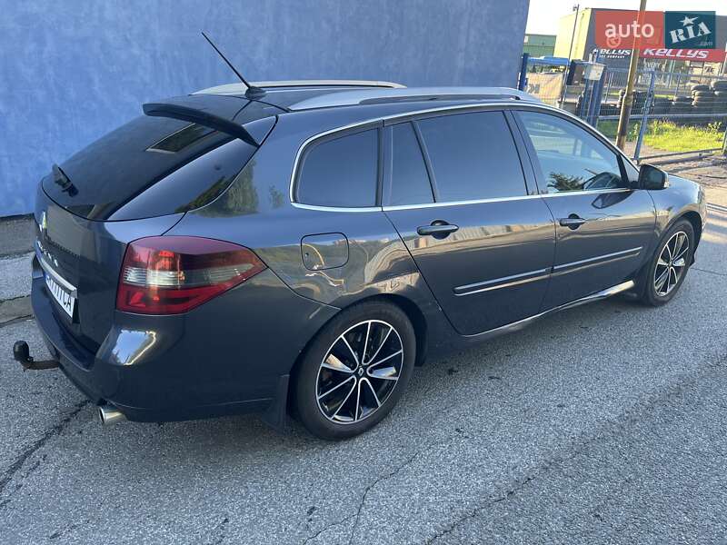 Универсал Renault Laguna 2012 в Ужгороде