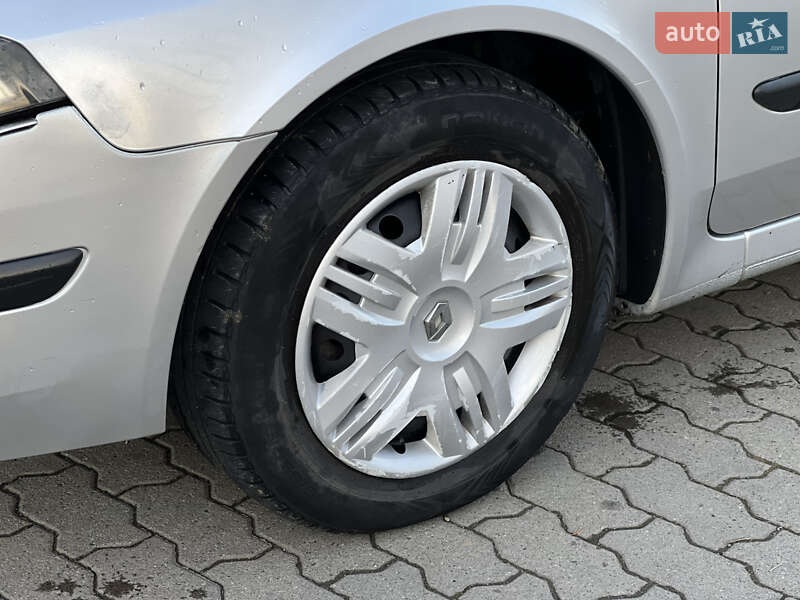 Универсал Renault Laguna 2006 в Мукачево фото 11 Универсал Renault Laguna 2006 в Мукачево