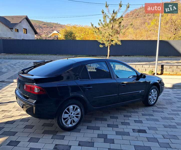 Ліфтбек Renault Laguna 2007 в Мукачевому