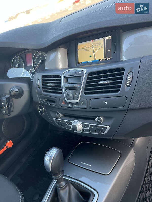 Універсал Renault Laguna 2011 в Львові фото 15 Універсал Renault Laguna 2011 в Львові