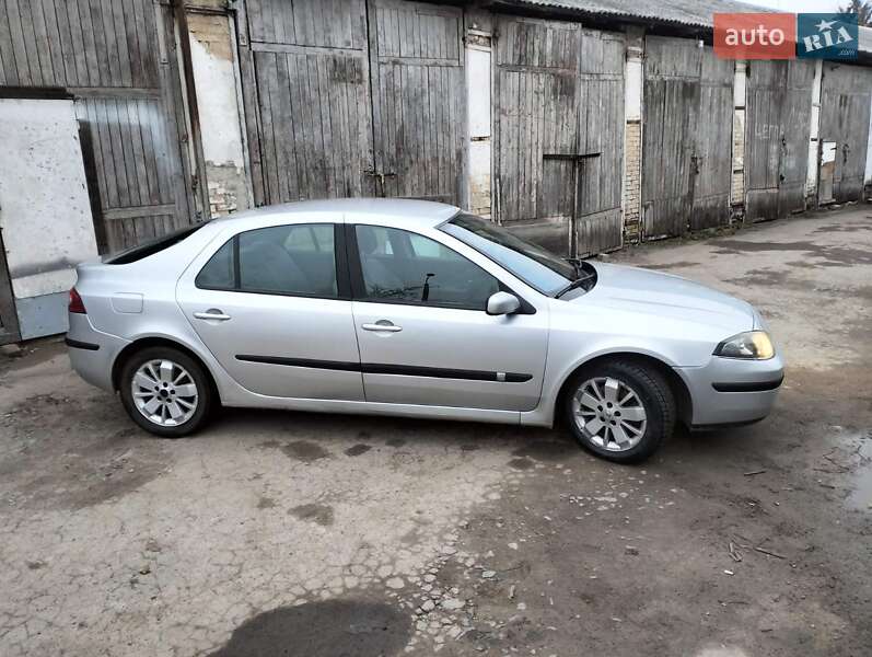 Ліфтбек Renault Laguna 2005 в Рівному
