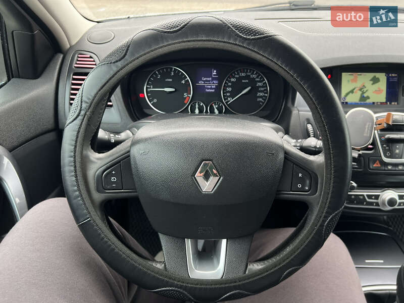 Універсал Renault Laguna 2010 в Лопатині