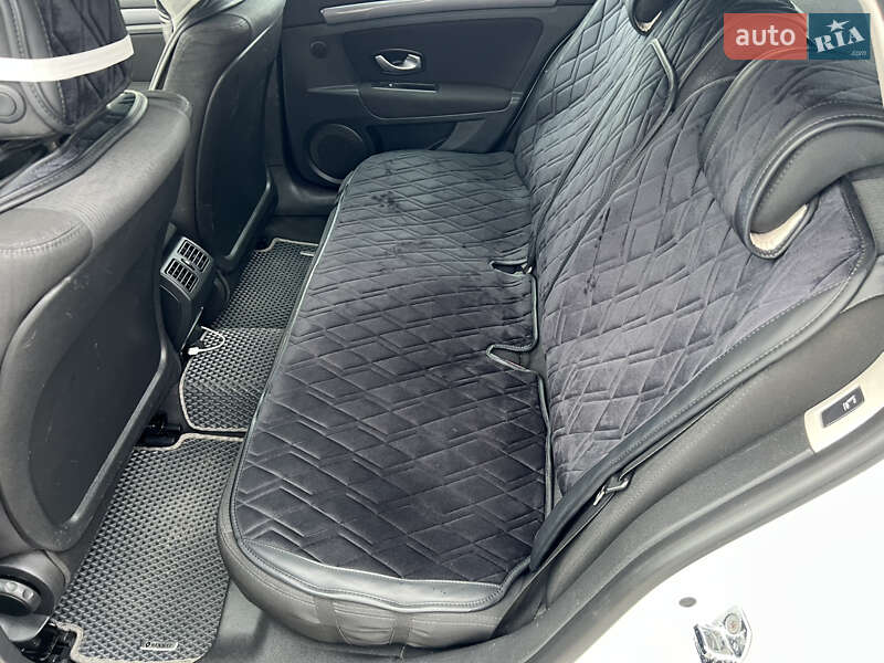 Універсал Renault Laguna 2010 в Лопатині