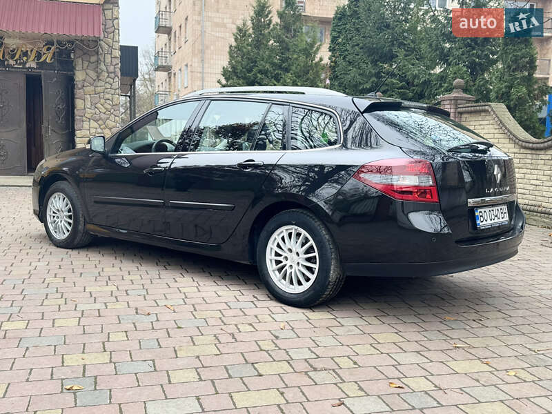 Универсал Renault Laguna 2011 в Тернополе