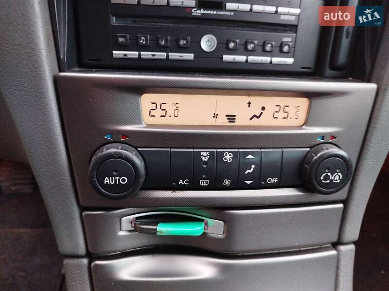 Універсал Renault Laguna 2003 в Тернополі