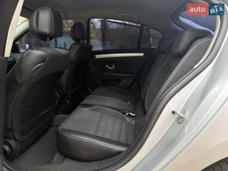 Ліфтбек Renault Laguna 2008 в Запоріжжі фото 5 Ліфтбек Renault Laguna 2008 в Запоріжжі