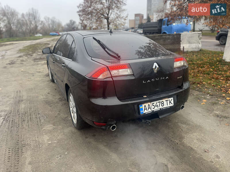 Ліфтбек Renault Laguna 2010 в Києві