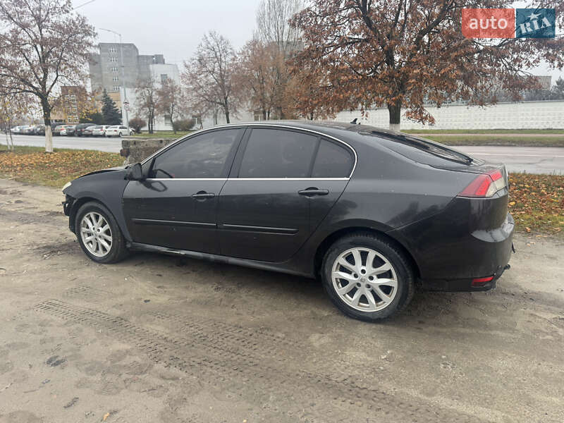 Ліфтбек Renault Laguna 2010 в Києві