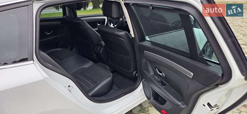 Универсал Renault Laguna 2014 в Дубно фото 21 Универсал Renault Laguna 2014 в Дубно