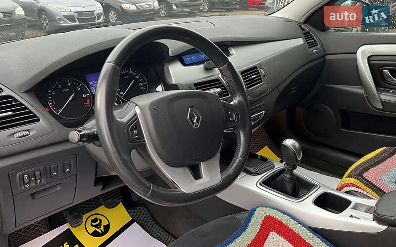 Ліфтбек Renault Laguna 2007 в Стрию