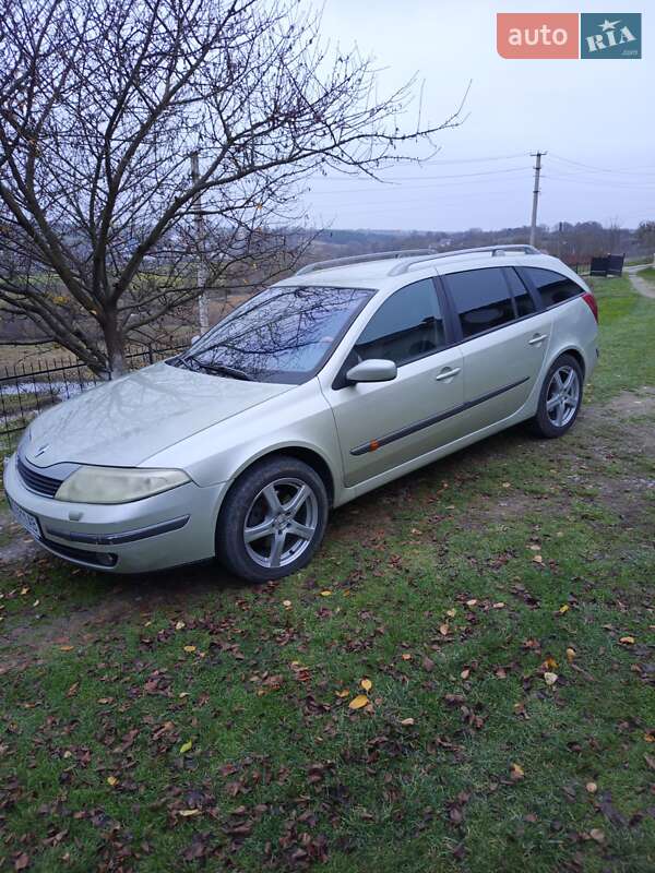 Универсал Renault Laguna 2001 в Гусятине