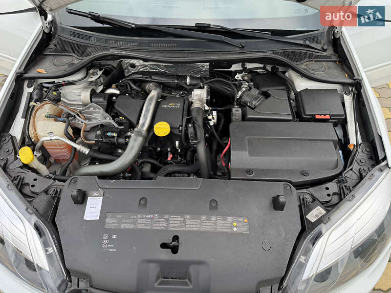 Универсал Renault Laguna 2013 в Яготине