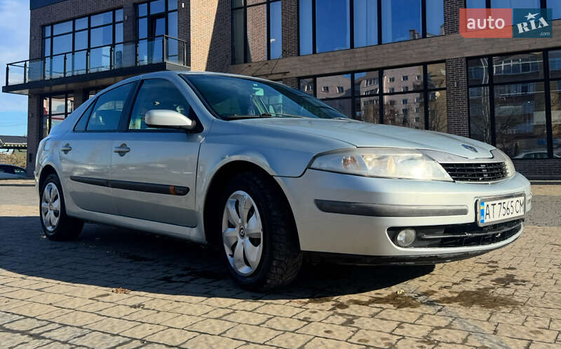 Лифтбек Renault Laguna 2003 в Ивано-Франковске фото 2 Лифтбек Renault Laguna 2003 в Ивано-Франковске