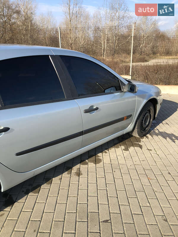 Лифтбек Renault Laguna 2002 в Сумах фото 4 Лифтбек Renault Laguna 2002 в Сумах