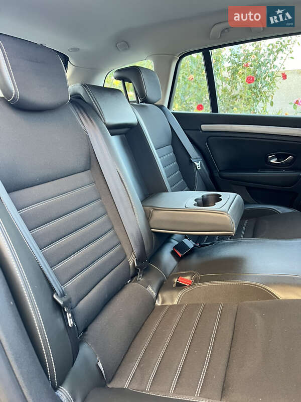 Универсал Renault Laguna 2015 в Копычинце фото 29 Универсал Renault Laguna 2015 в Копычинце