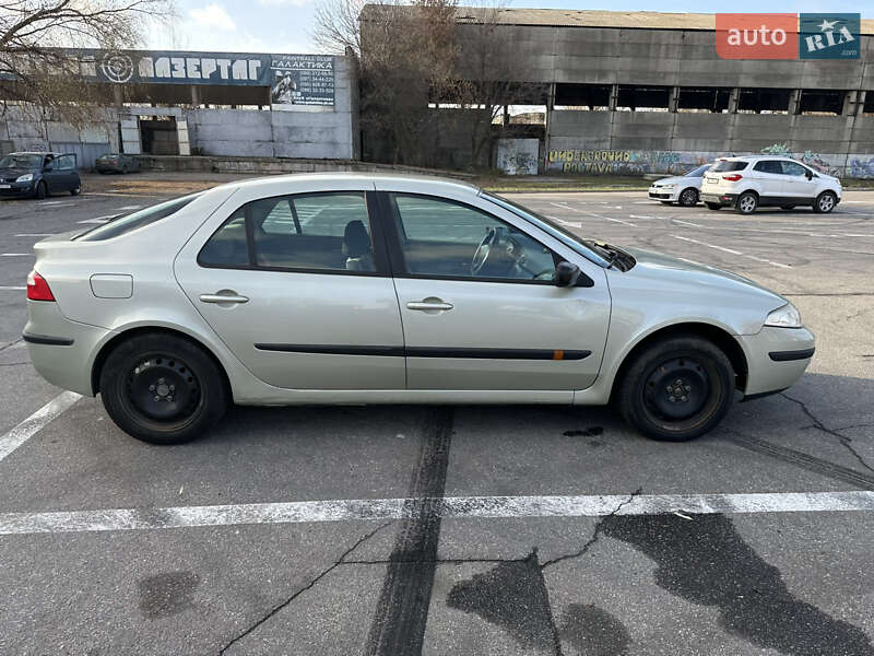 Лифтбек Renault Laguna 2004 в Полтаве