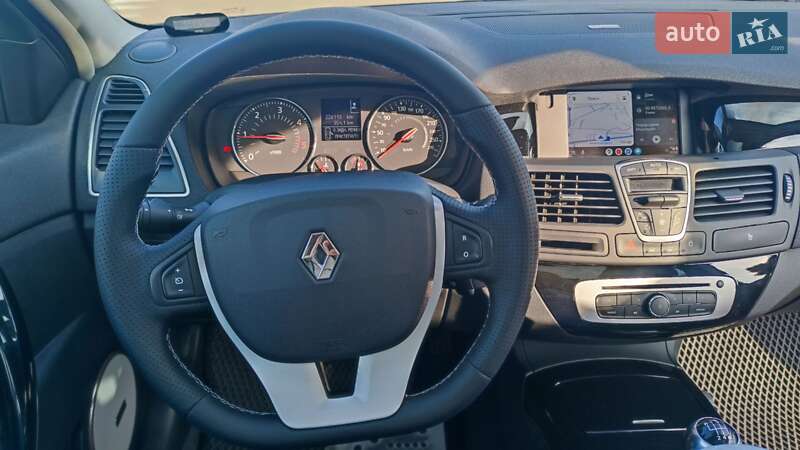 Універсал Renault Laguna 2013 в Прилуках