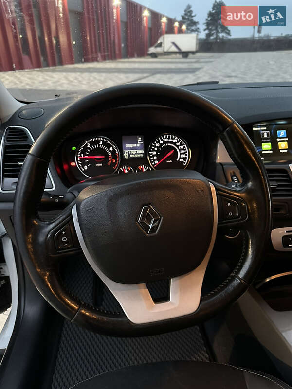 Лифтбек Renault Laguna 2015 в Львове