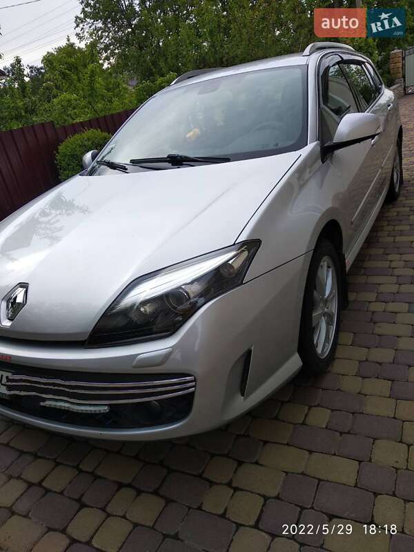 Универсал Renault Laguna 2010 в Дубно