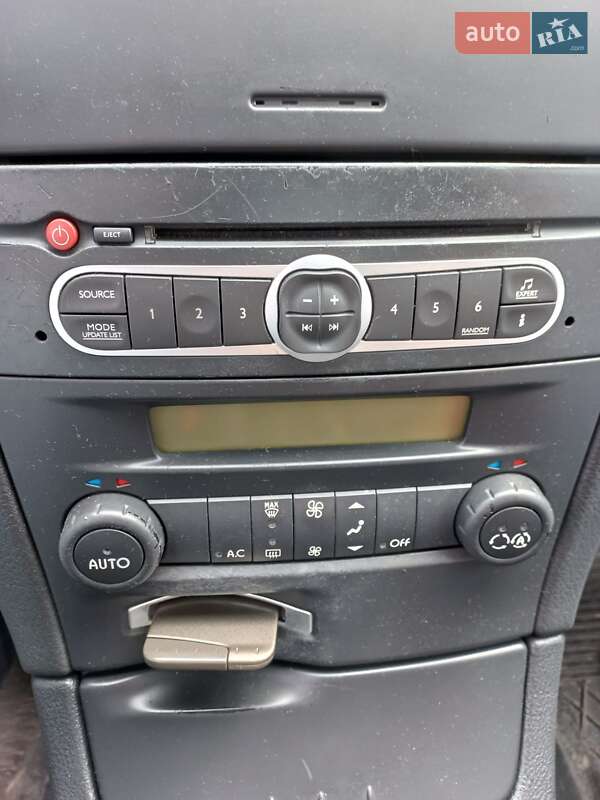 Лифтбек Renault Laguna 2005 в Тернополе фото 6 Лифтбек Renault Laguna 2005 в Тернополе