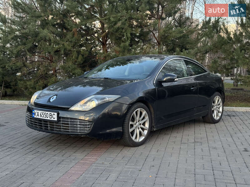 Купе Renault Laguna 2011 в Киеве