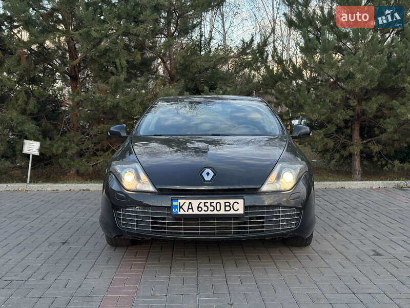 Купе Renault Laguna 2011 в Киеве