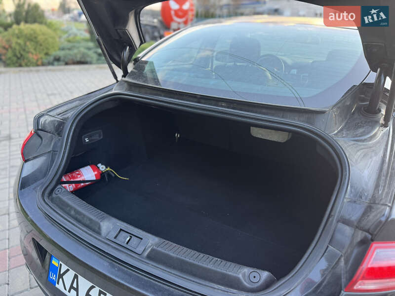 Купе Renault Laguna 2011 в Киеве