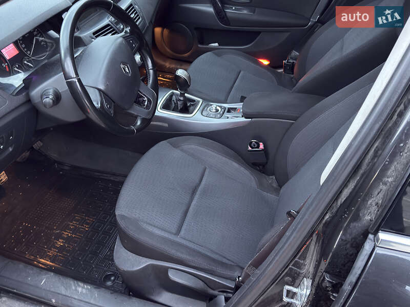 Лифтбек Renault Laguna 2010 в Косове