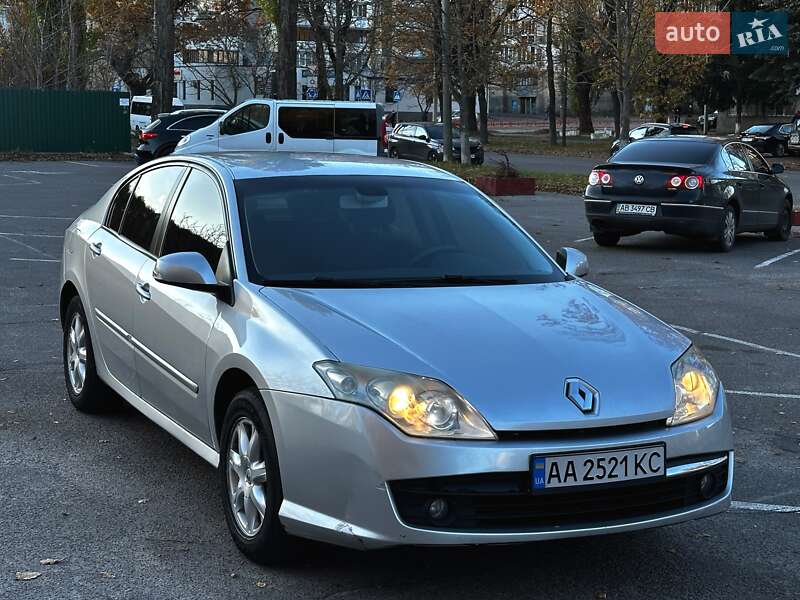 Лифтбек Renault Laguna 2008 в Виннице