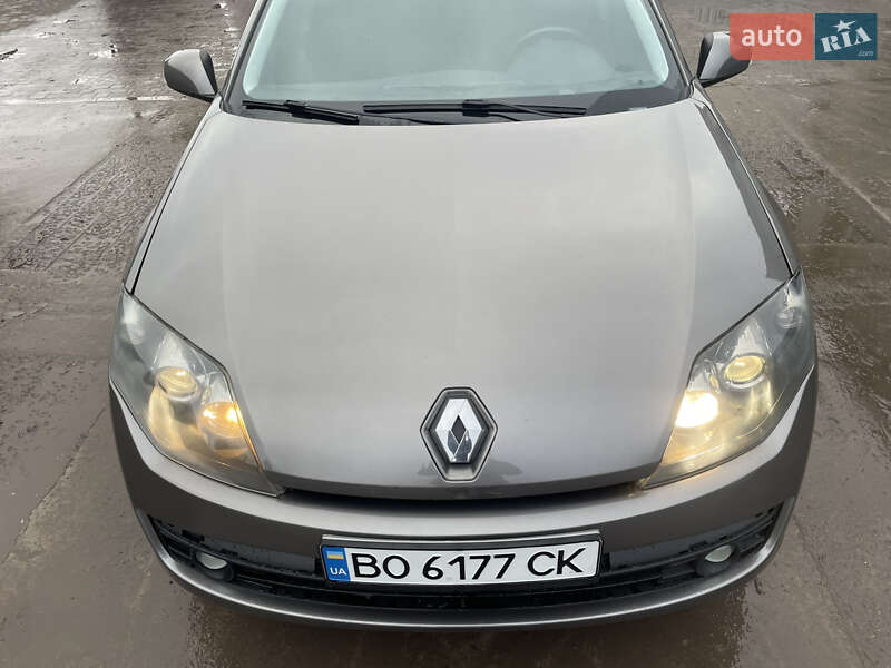 Лифтбек Renault Laguna 2008 в Теофиполе