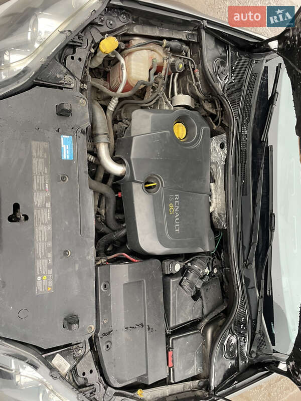 Лифтбек Renault Laguna 2008 в Теофиполе