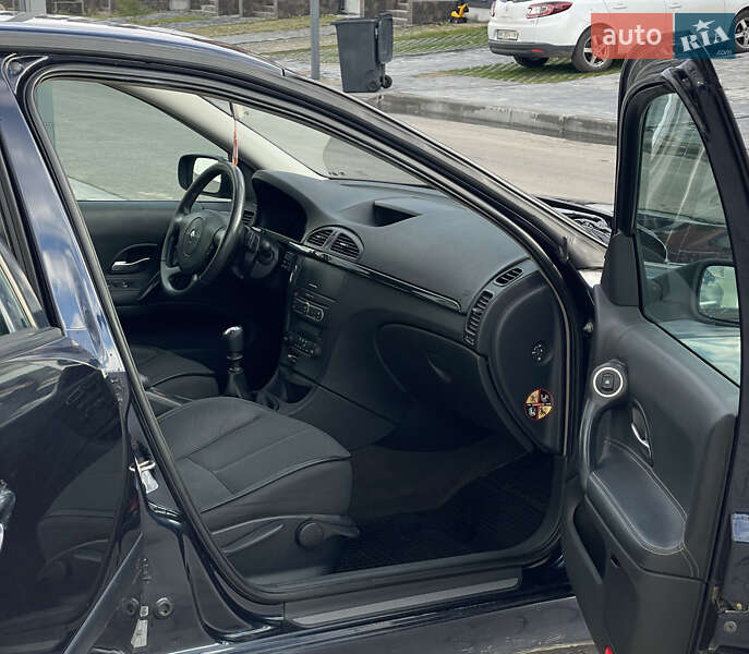 Лифтбек Renault Laguna 2005 в Ровно фото 8 Лифтбек Renault Laguna 2005 в Ровно